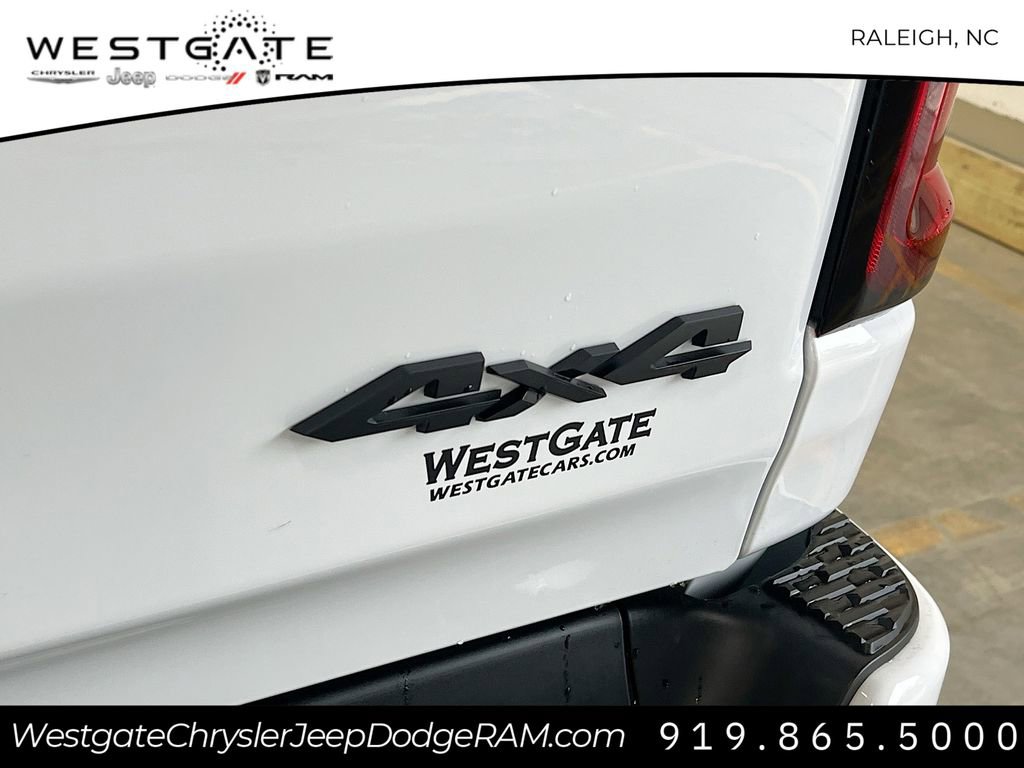 New 2026 RAM 1500 4x4 Crew Cab image 25
