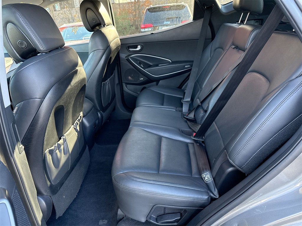 Used 2018 Hyundai Santa Fe Sport image 24