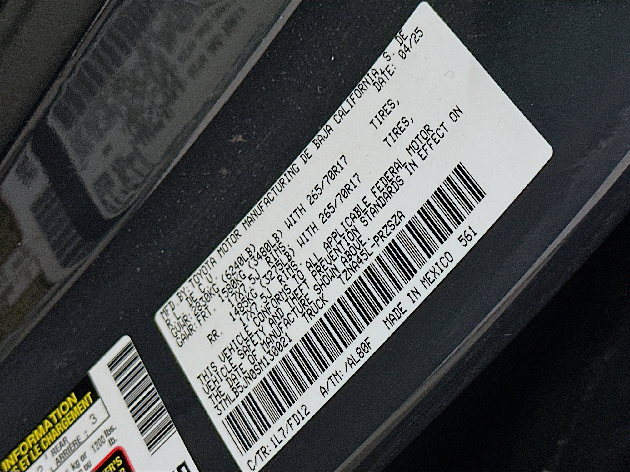 Used 2025 Toyota Tacoma TRD Off-Road image 12