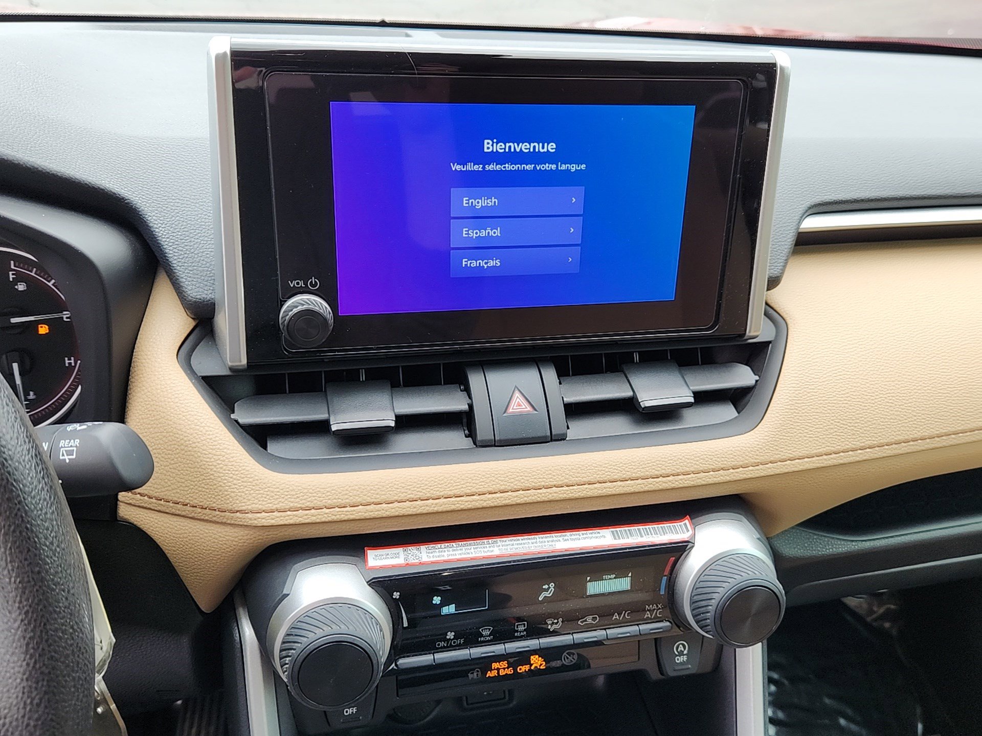 Certified 2025 Toyota RAV4 LE FWD image 14