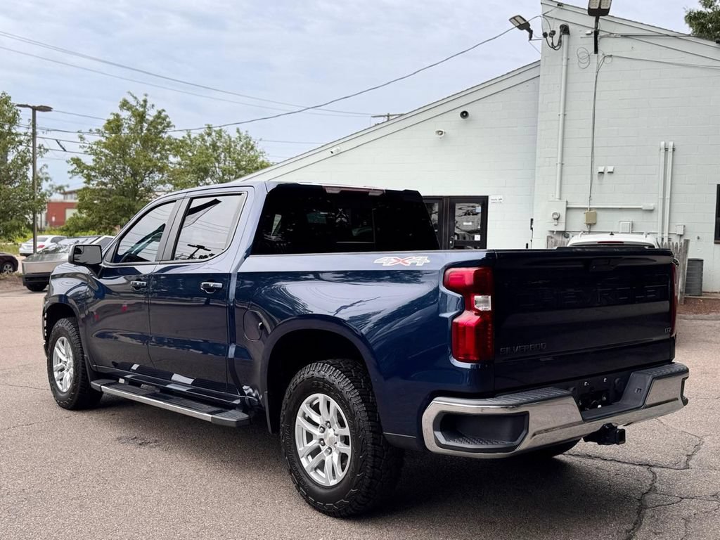 Used 2019 Chevrolet Silverado 1500 LT w/ All-Star Edition AWD/4WD image 4