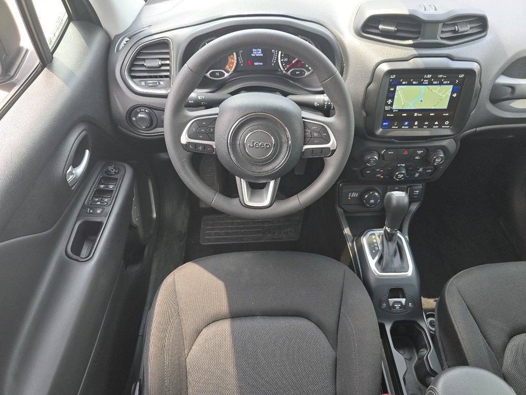 Used 2023 Jeep Renegade Latitude AWD/4WD image 22