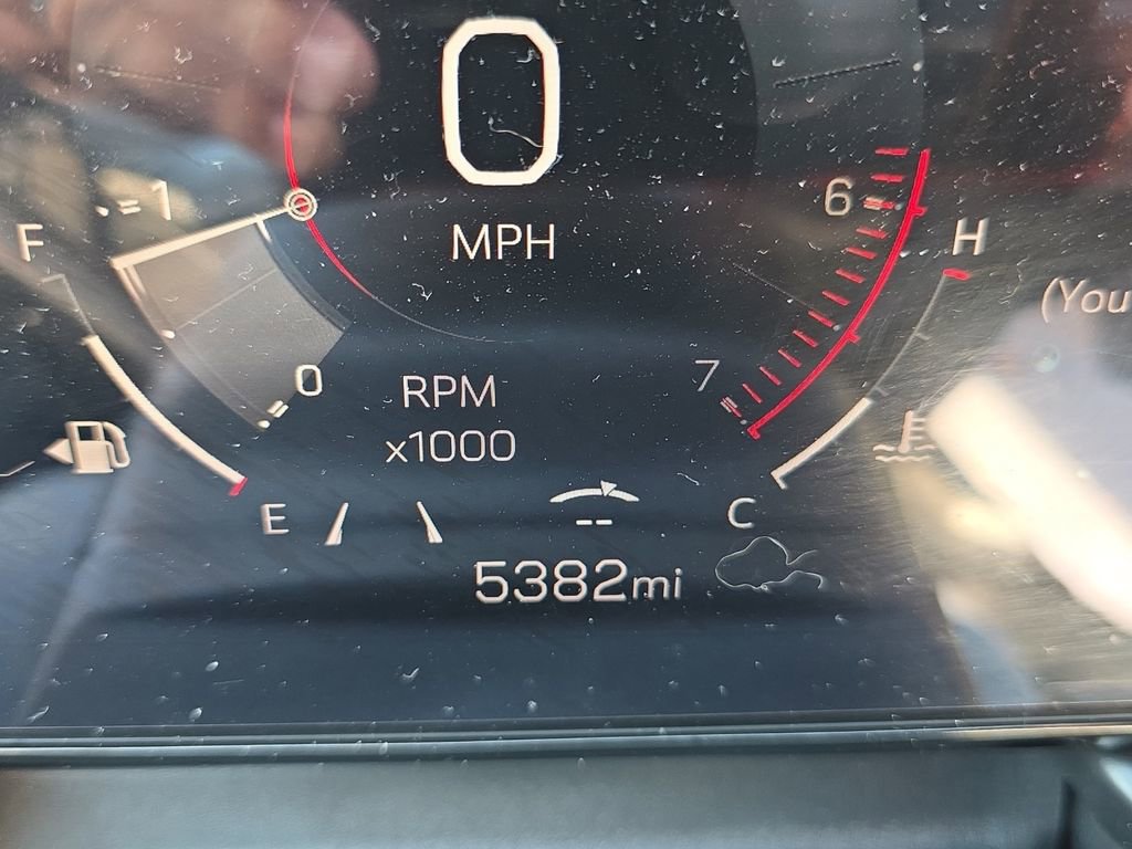 Used 2026 GMC Terrain Denali image 2