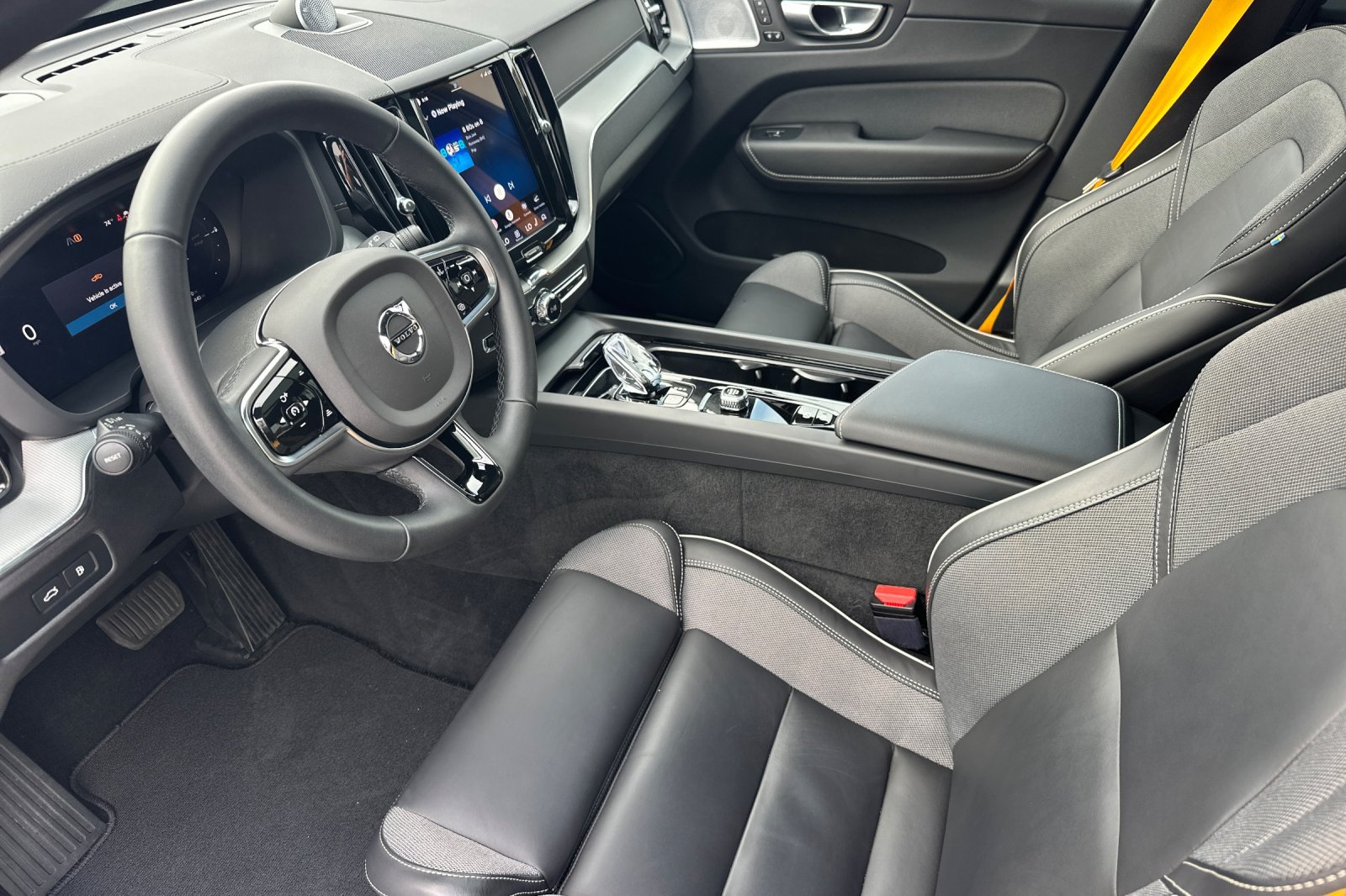 Certified 2024 Volvo XC60 T8 Polestar AWD/4WD image 10