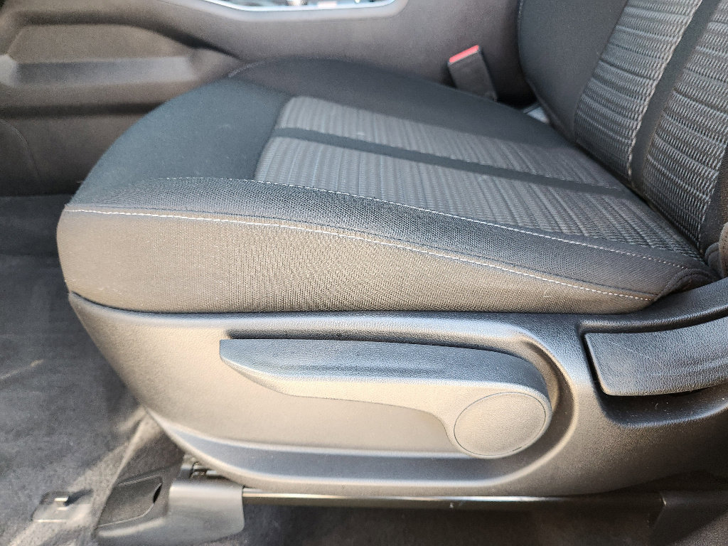 New 2025 Kia Sorento LX image 17