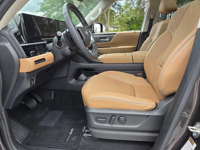 Certified 2026 INFINITI QX80 Luxe w/ Cargo Package AWD/4WD image 11