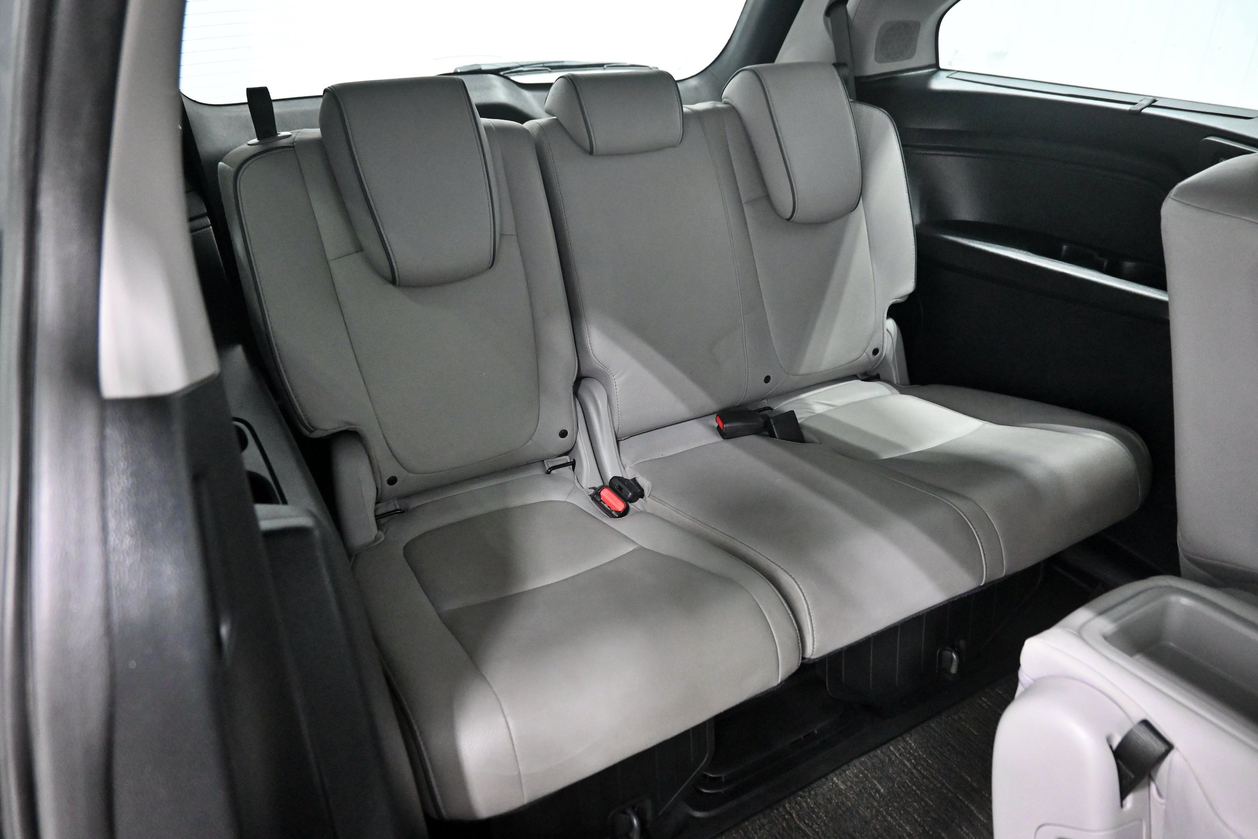 Used 2022 Honda Odyssey Elite image 35