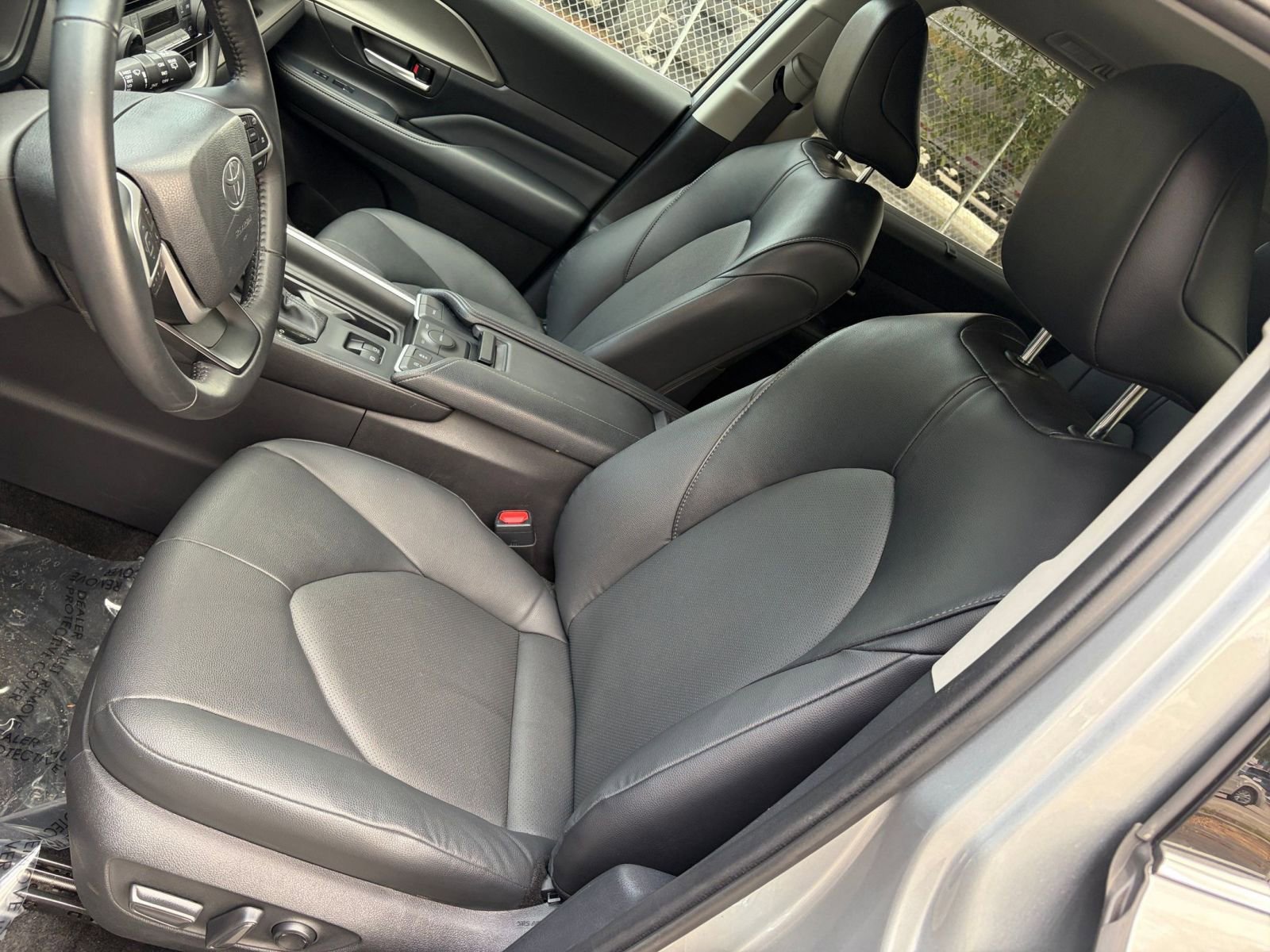 Used 2025 Toyota Grand Highlander FWD image 31