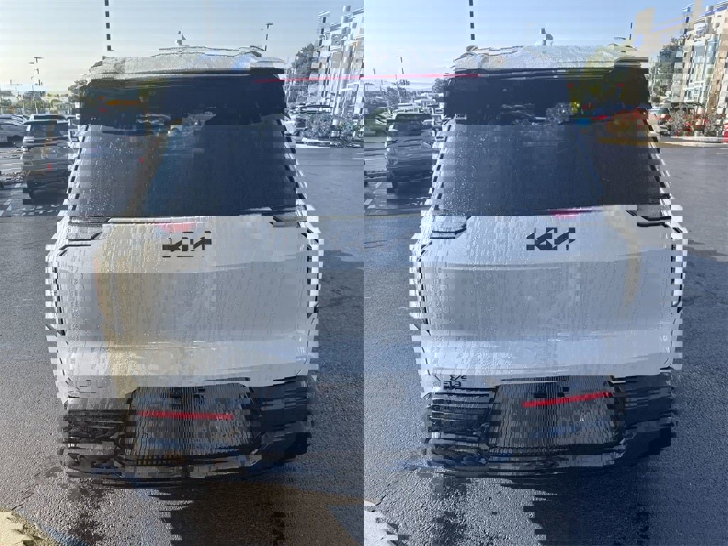New 2026 Kia EV9 Land w/ Nightfall Edition Package image 5