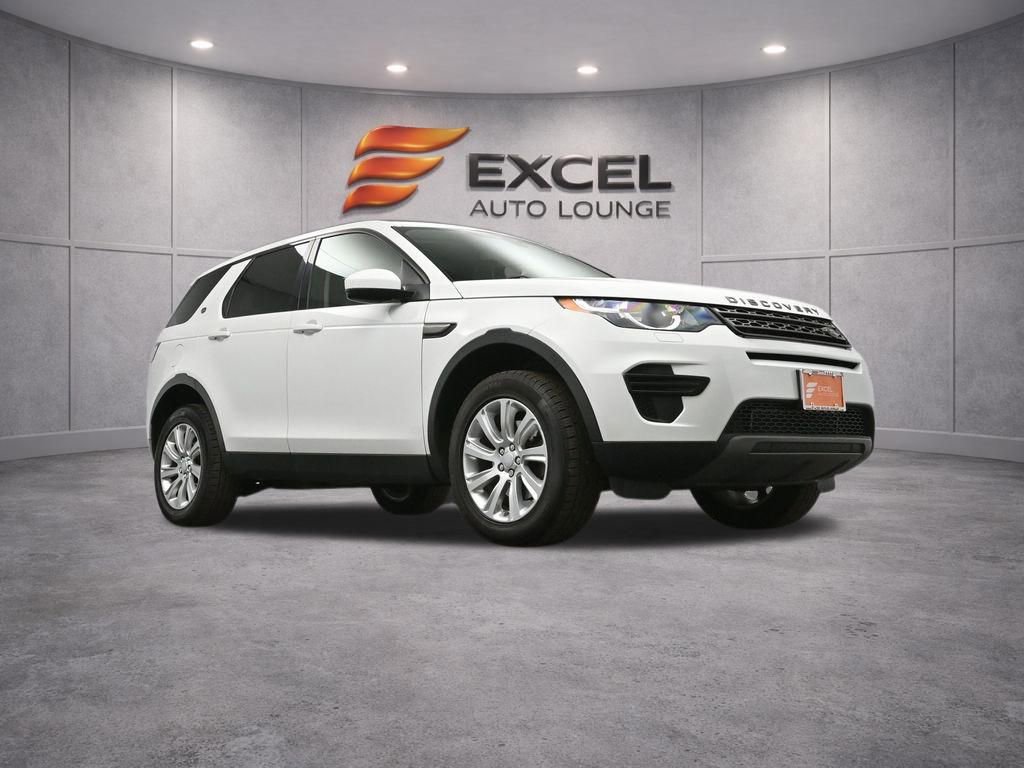 Used 2016 Land Rover Discovery Sport SE image 41