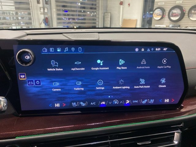 New 2026 Chevrolet Traverse RS image 21