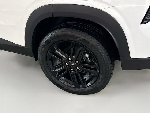 New 2026 Chevrolet Trax ACTIV w/ Sunroof Package FWD image 35