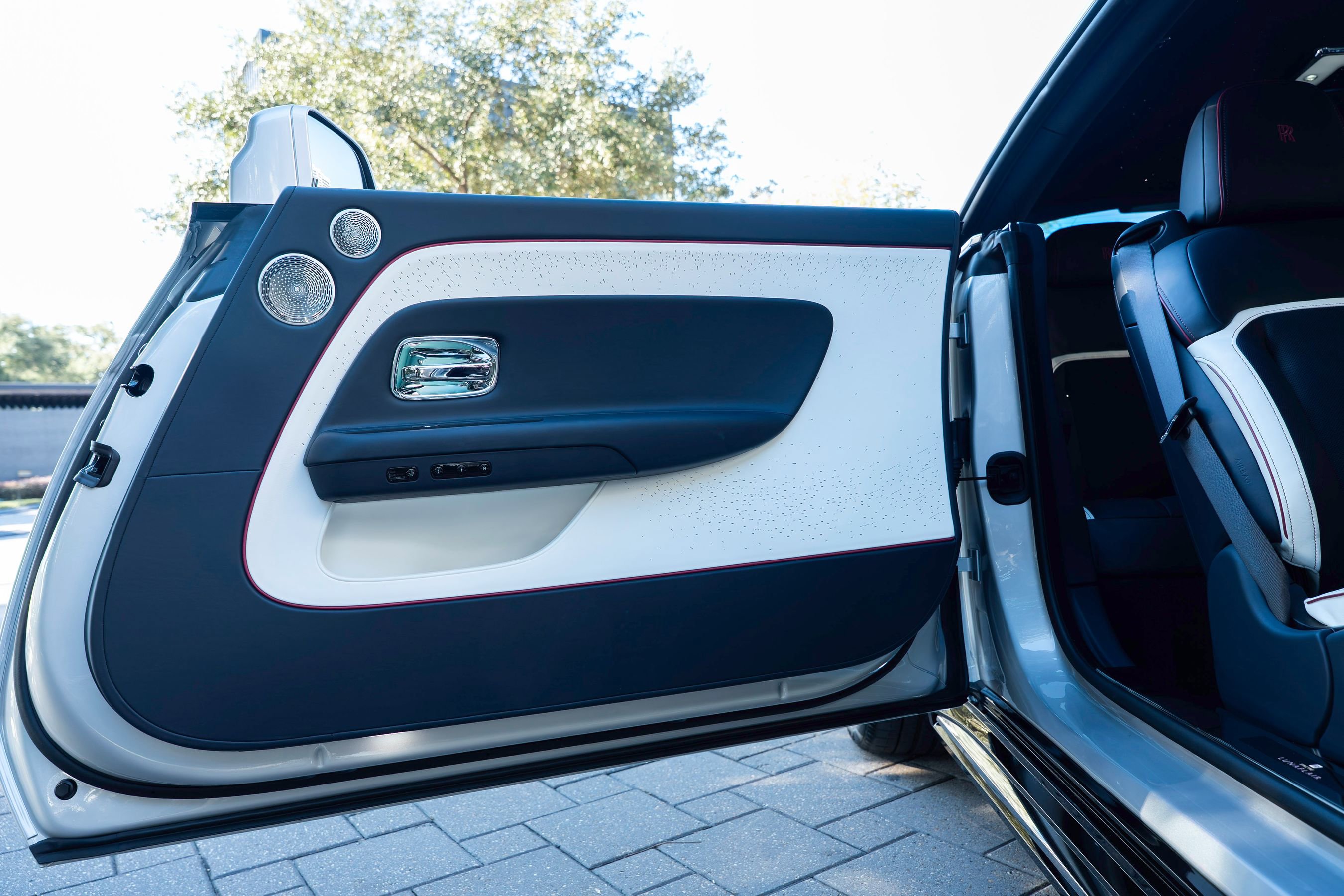 Used 2024 Rolls-Royce Spectre w/ Spectre Launch Package AWD/4WD image 52