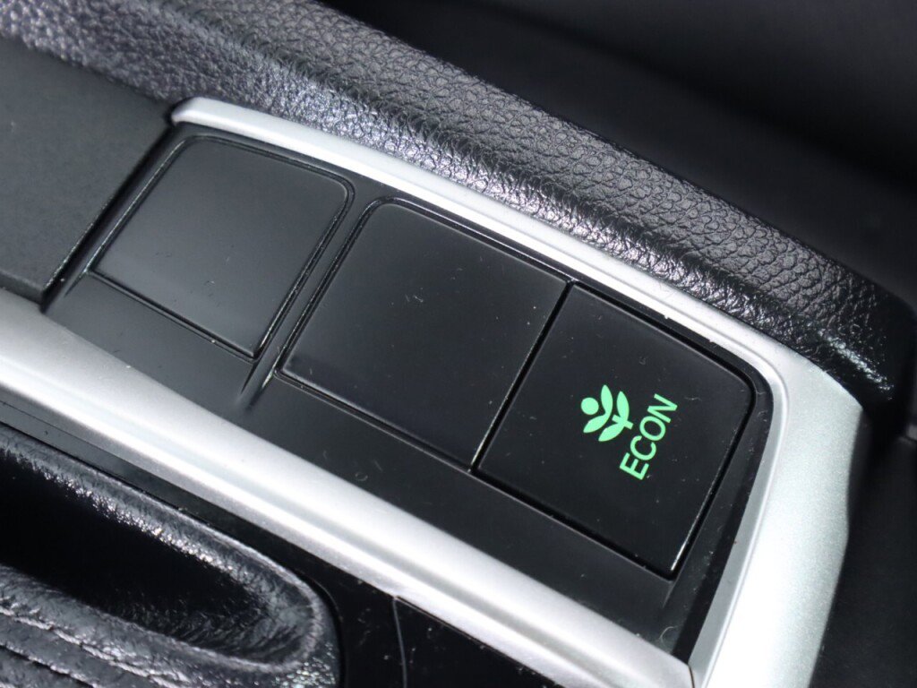 Used 2018 Honda Civic EX-L image 24