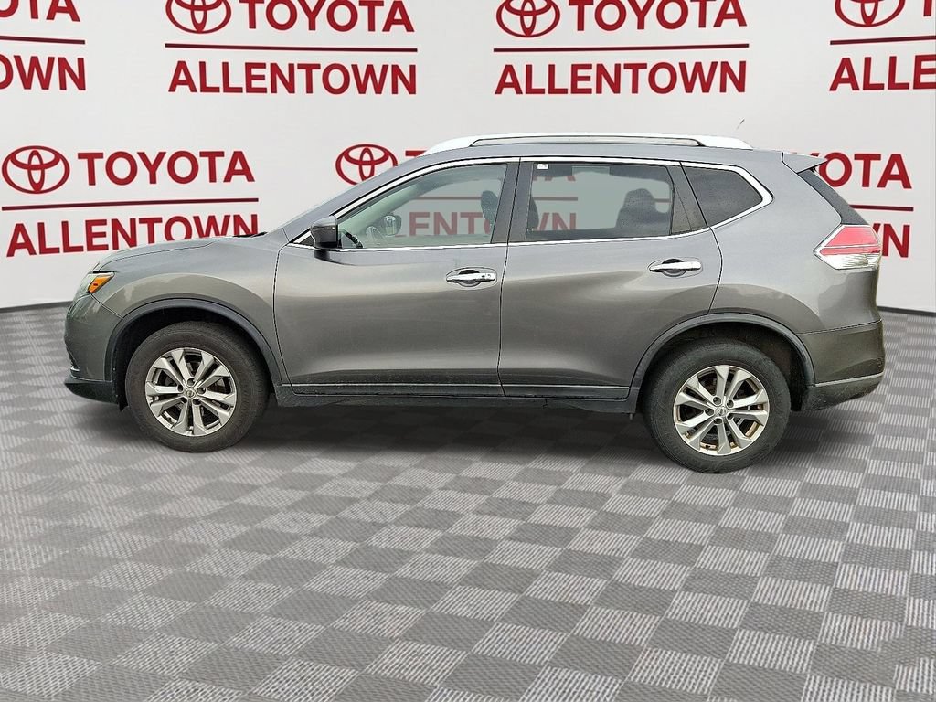 Used 2016 Nissan Rogue SV AWD/4WD image 4