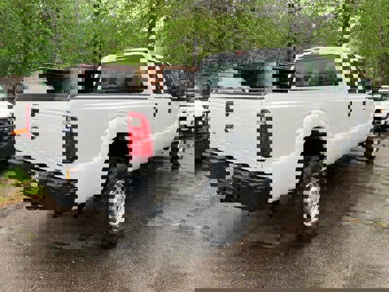 Used 2014 Ford F350 XL image 3