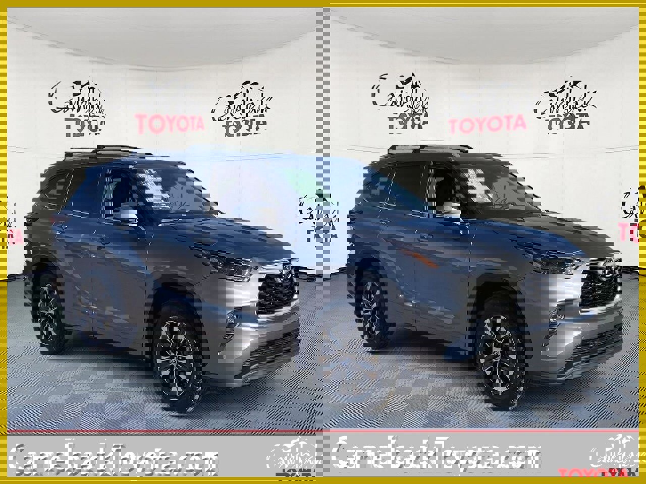 New 2026 Toyota Highlander XLE image 1
