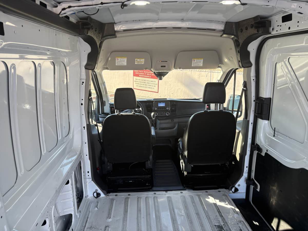 Used 2024 Ford Transit 250 148 Medium Roof Extended AWD image 17