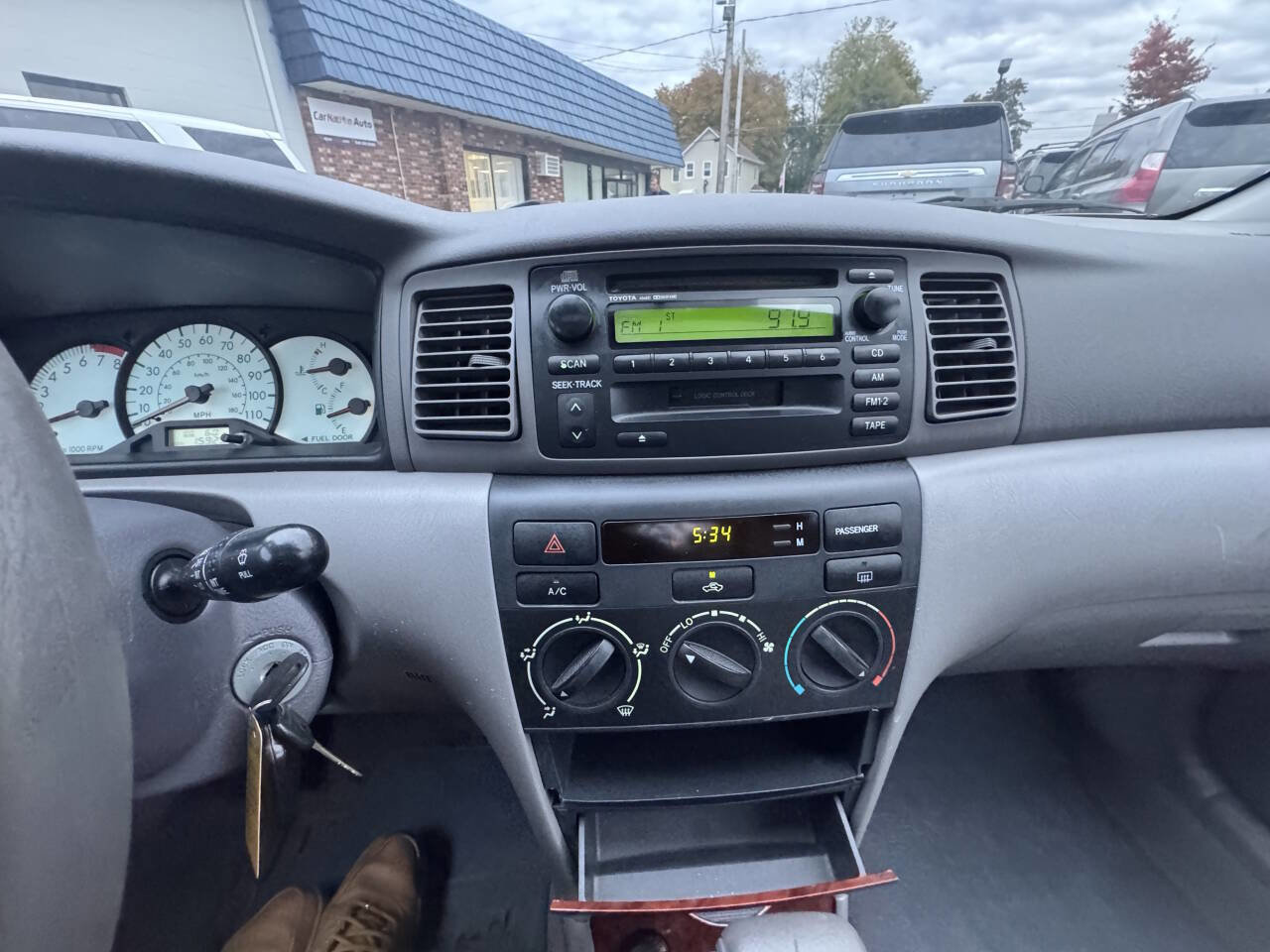 Used 2004 Toyota Corolla CE image 42