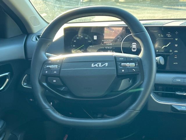 Certified 2025 Kia K4 EX image 16