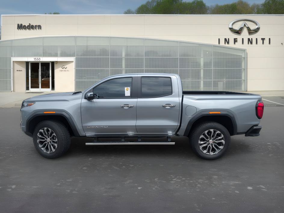 Used 2026 GMC Canyon Denali AWD/4WD image 6
