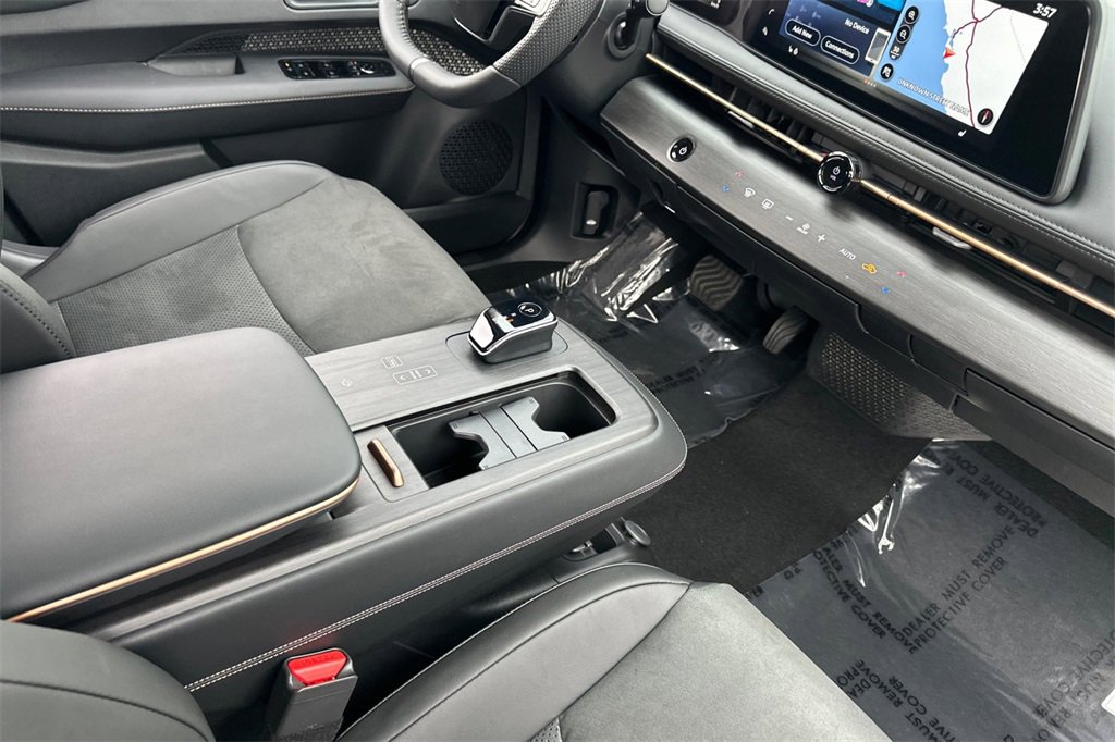 New 2025 Nissan Ariya FWD image 14