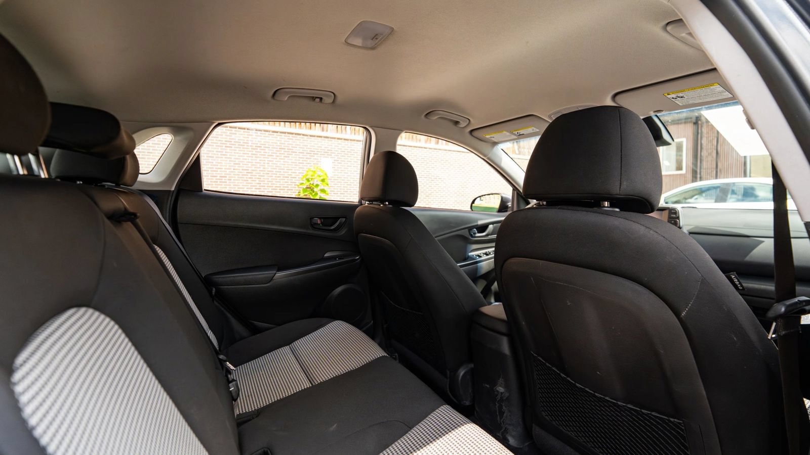 Used 2021 Hyundai Kona SE AWD/4WD image 14