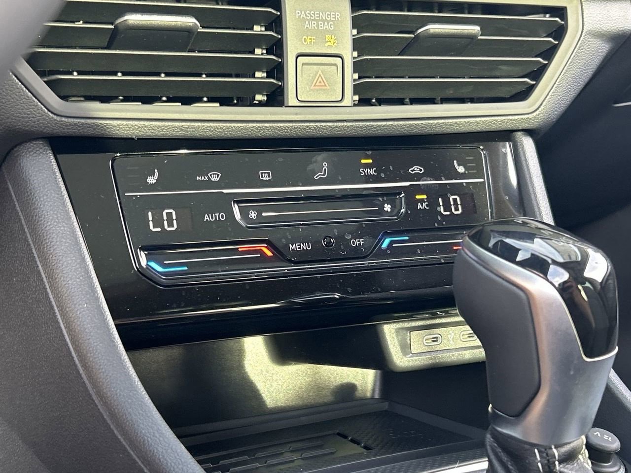 New 2026 Volkswagen Jetta SE image 24