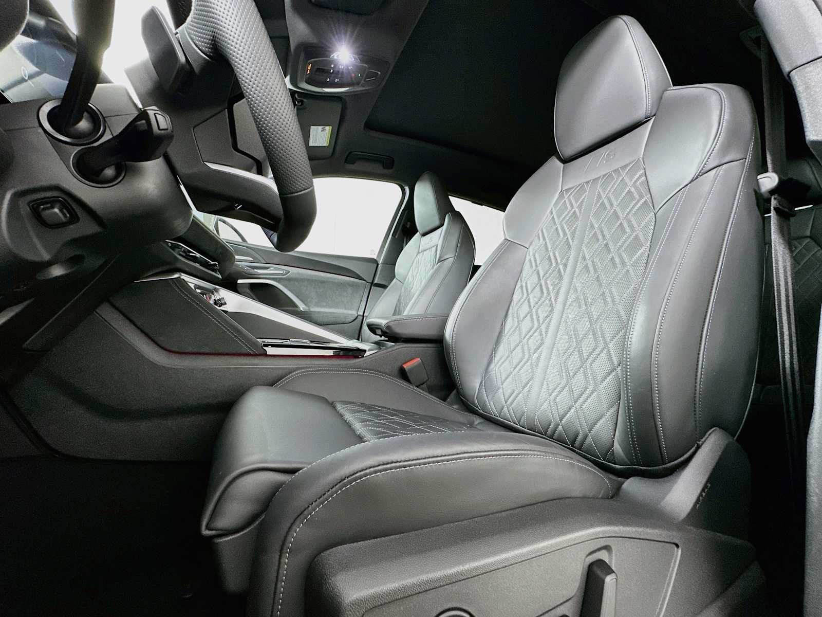 New 2026 Audi SQ5 Premium Plus AWD/4WD image 18
