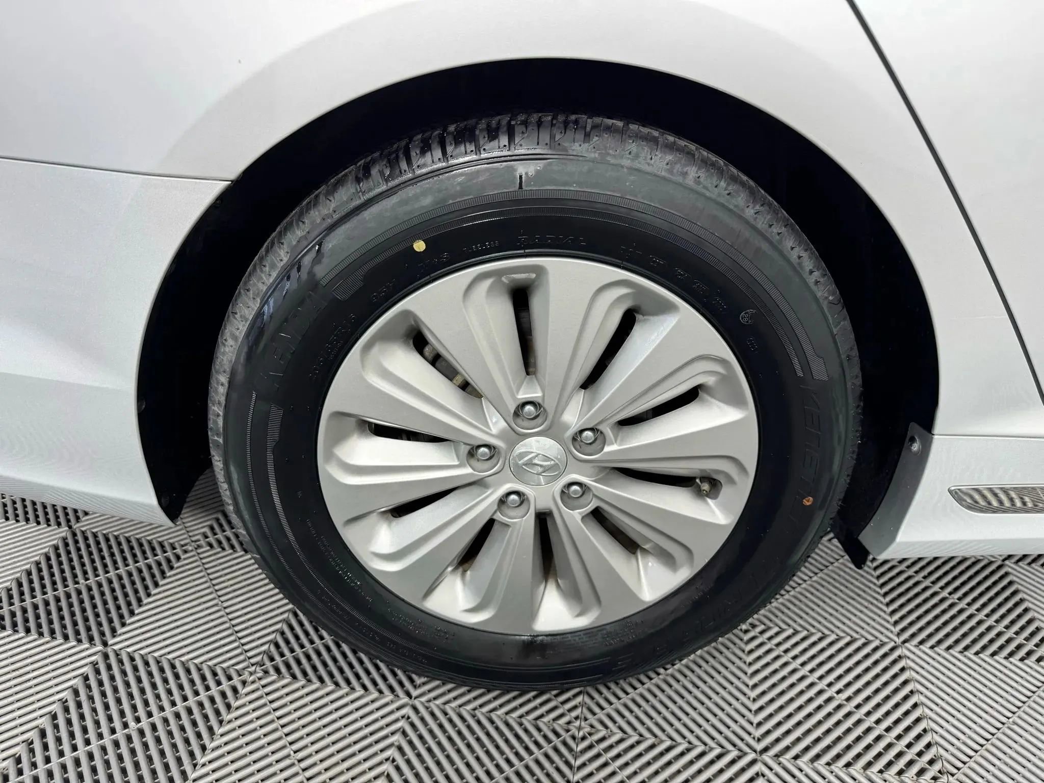 Used 2016 Hyundai Sonata SE image 43