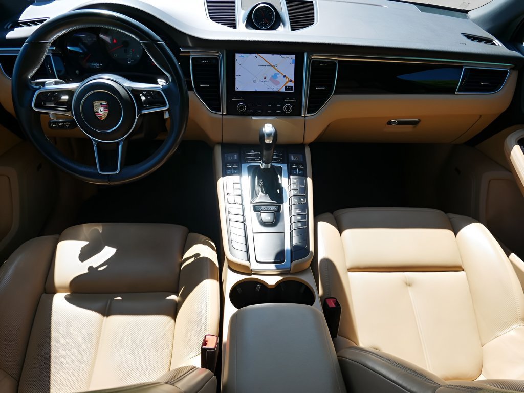 Used 2018 Porsche Macan S AWD/4WD image 14