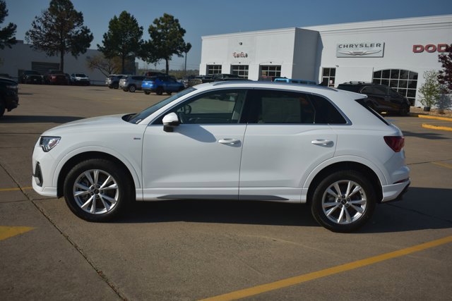 Used 2024 Audi Q3 2.0T Premium Plus image 10