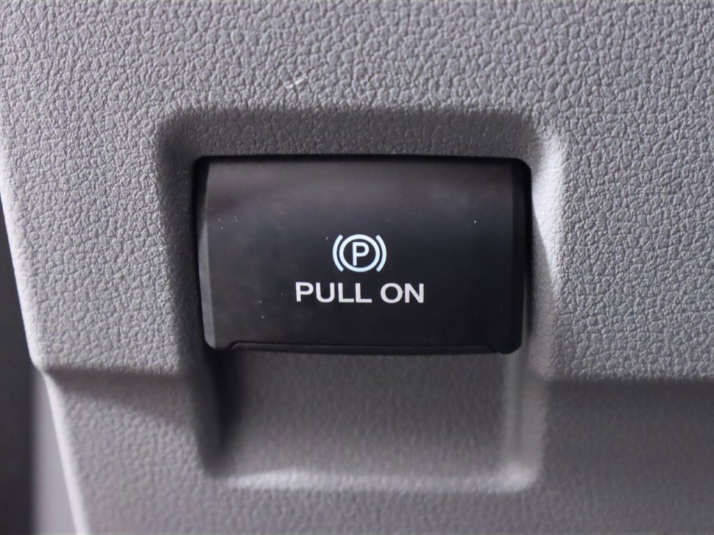 Used 2023 Ford F350 XLT w/ 360-Degree Camera Package image 13