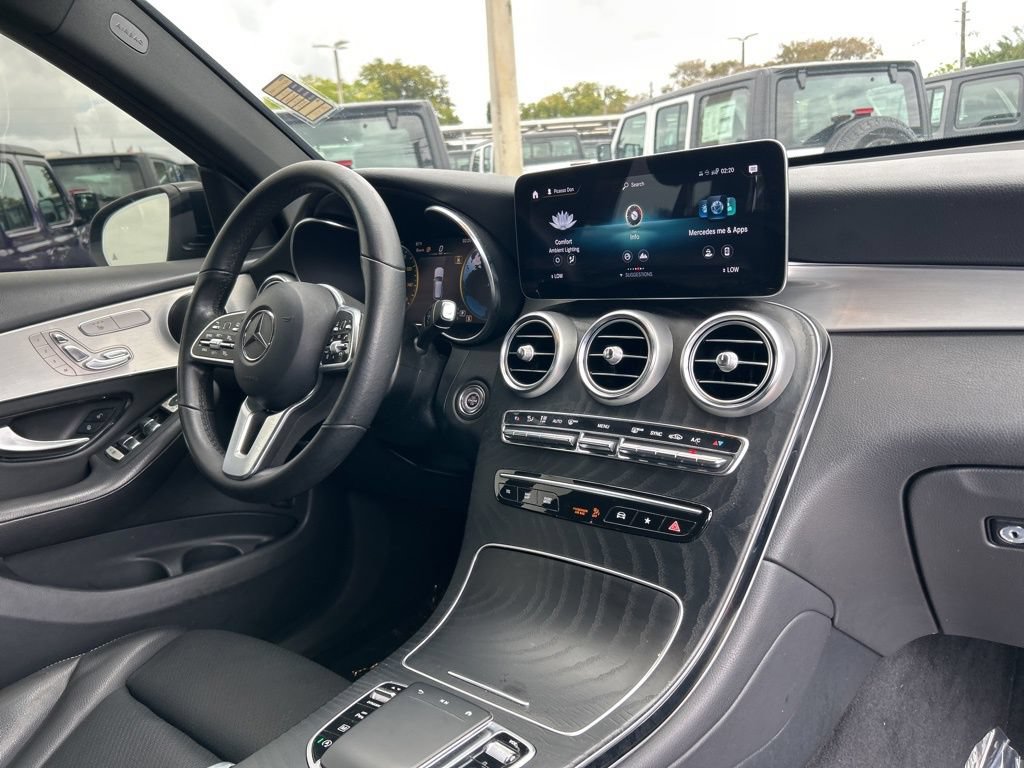 Used 2022 Mercedes-Benz GLC 300 image 23