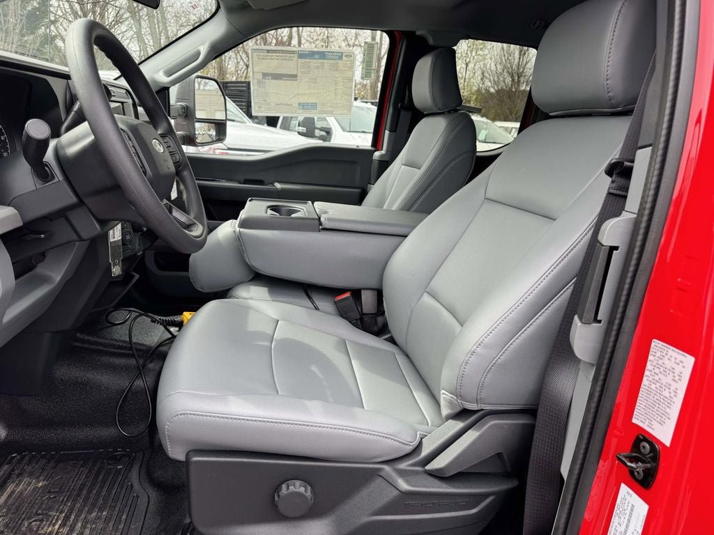 New 2026 Ford F550 4x4 Supercab Super Duty image 11