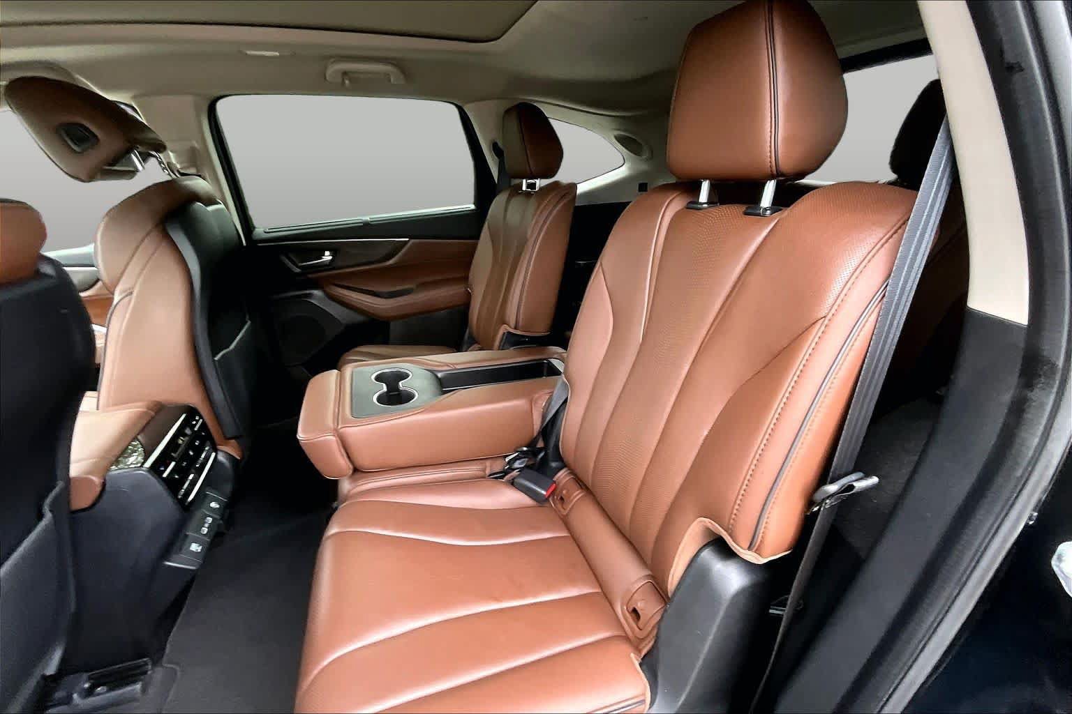 Certified 2023 Acura MDX SH-AWD w/ Advance Package image 21