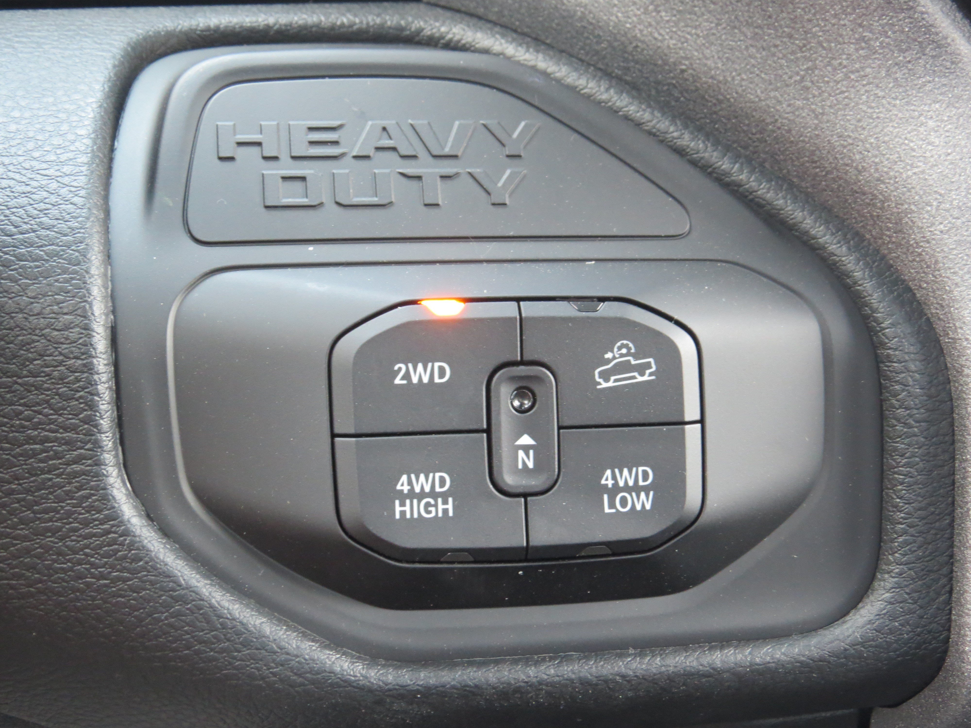 New 2026 RAM 2500 Warlock AWD/4WD image 23