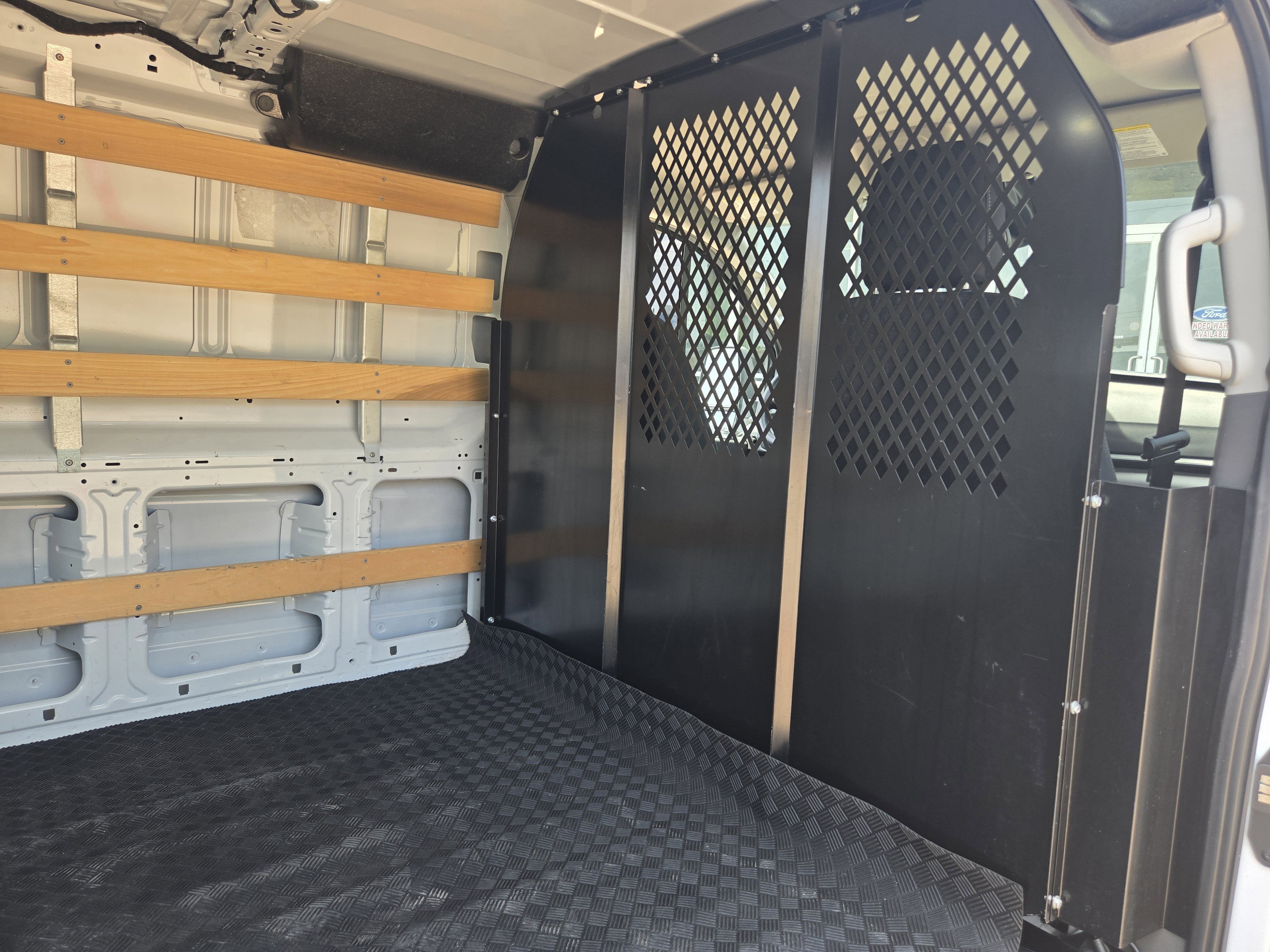 Used 2024 Ford Transit 250 Low Roof w/ Exterior Upgrade Package RWD image 21