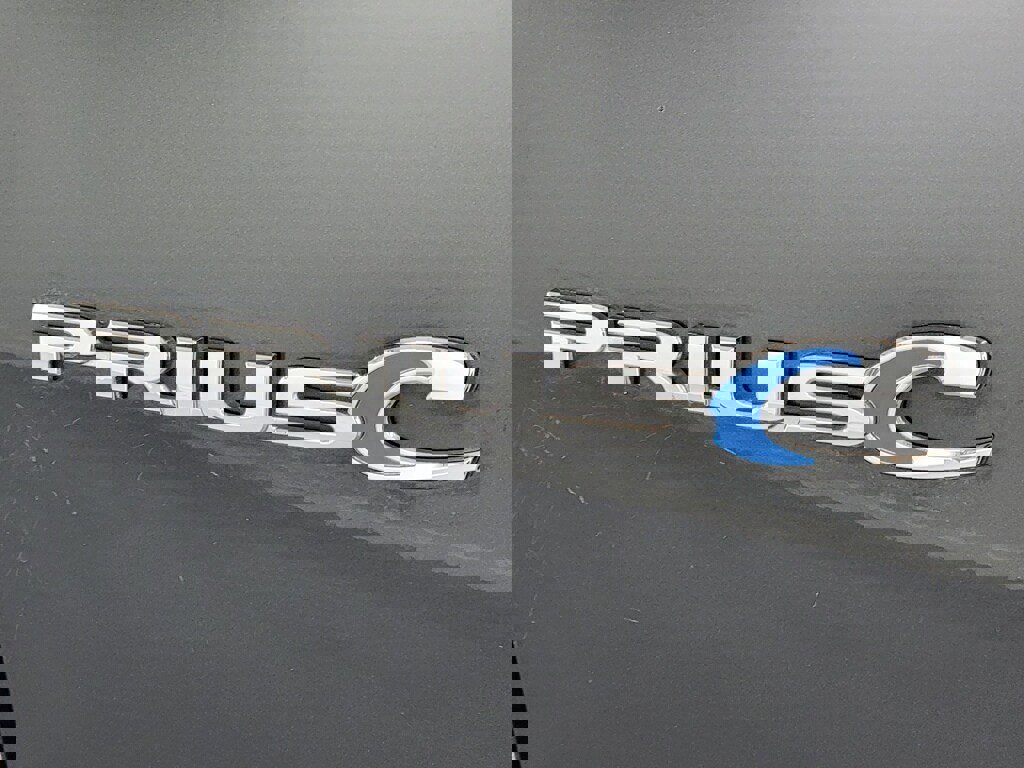 Used 2016 Toyota Prius C Persona Series image 10