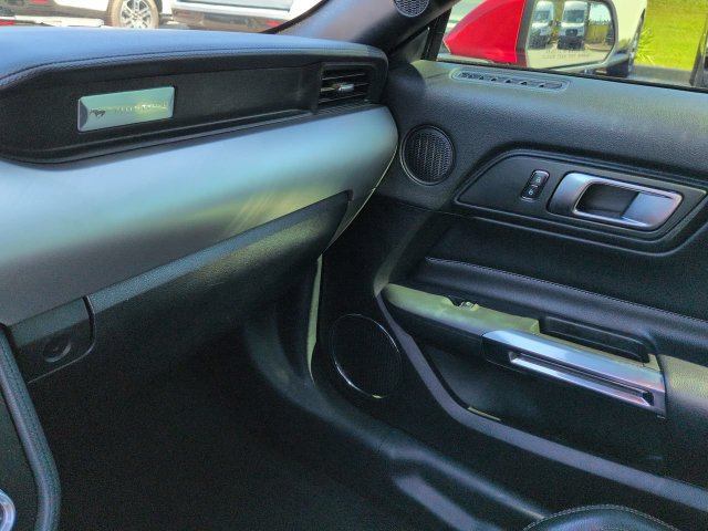 Used 2022 Ford Mustang Premium RWD image 16