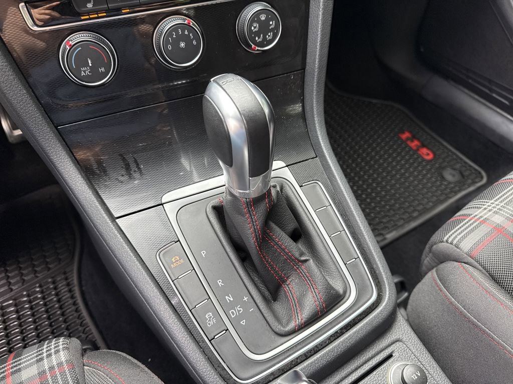 Used 2016 Volkswagen GTI S FWD image 27