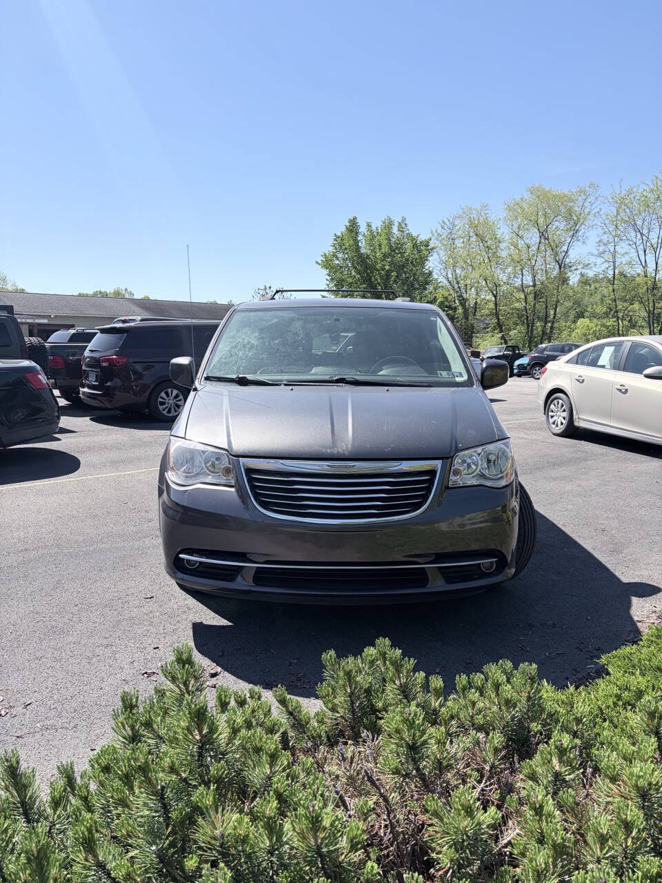Used 2016 Chrysler Town & Country Touring w/ Driver Convenience Group