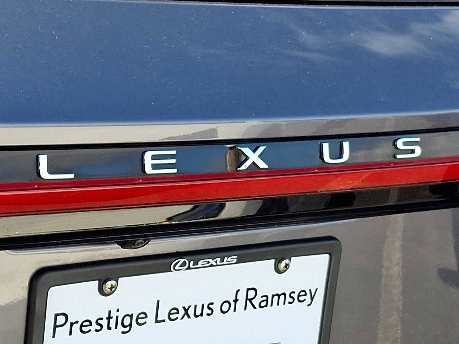 Used 2023 Lexus RX 350 Premium w/ Accessory Package AWD/4WD image 29