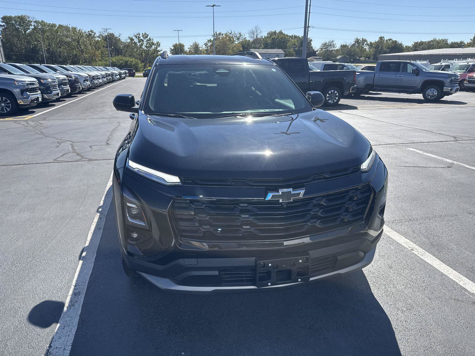Used 2025 Chevrolet Equinox LT w/ Safety and Technology Package FWD image 6