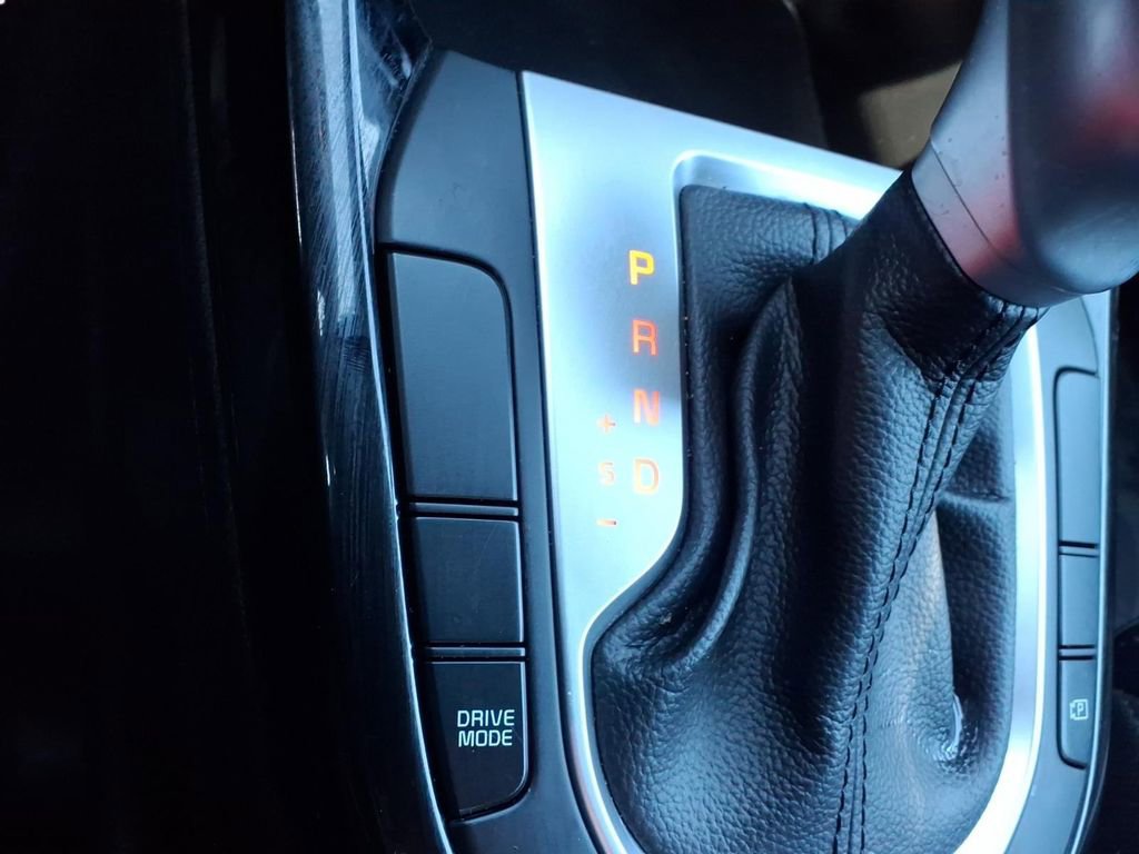 Used 2023 Kia Forte GT-Line image 23