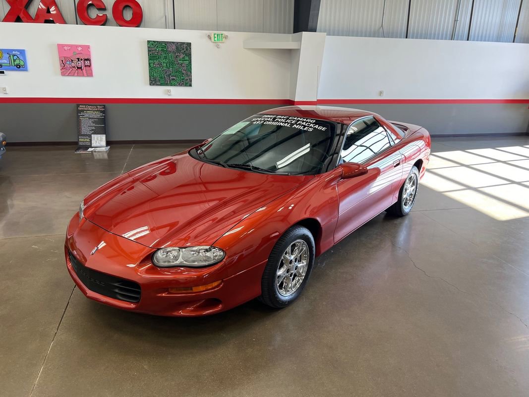 Used 2002 Chevrolet Camaro Z28 w/ Preferred Equipment Group image 27