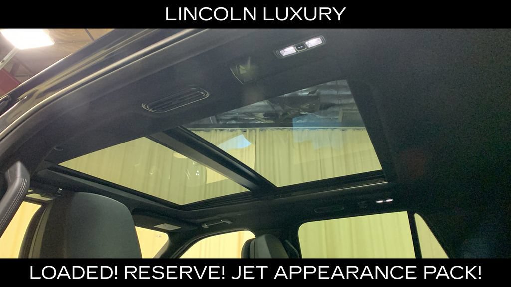 Used 2025 Lincoln Navigator Reserve w/ Jet Appearance Package AWD/4WD image 27