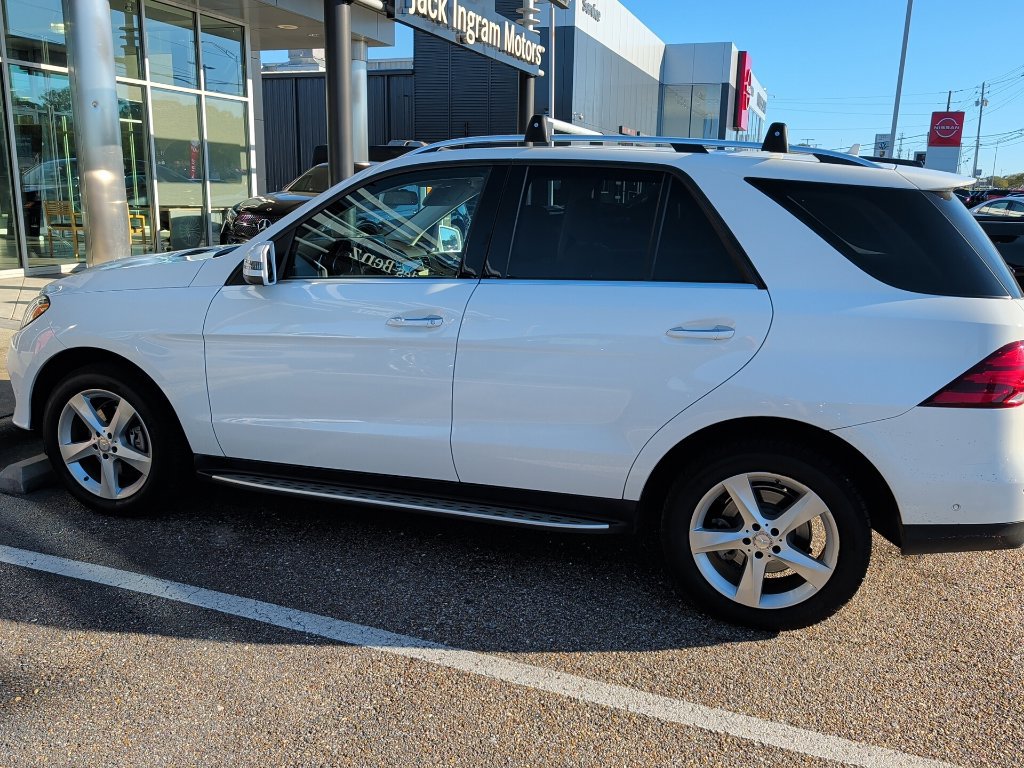 Used 2017 Mercedes-Benz GLE 350 image 7