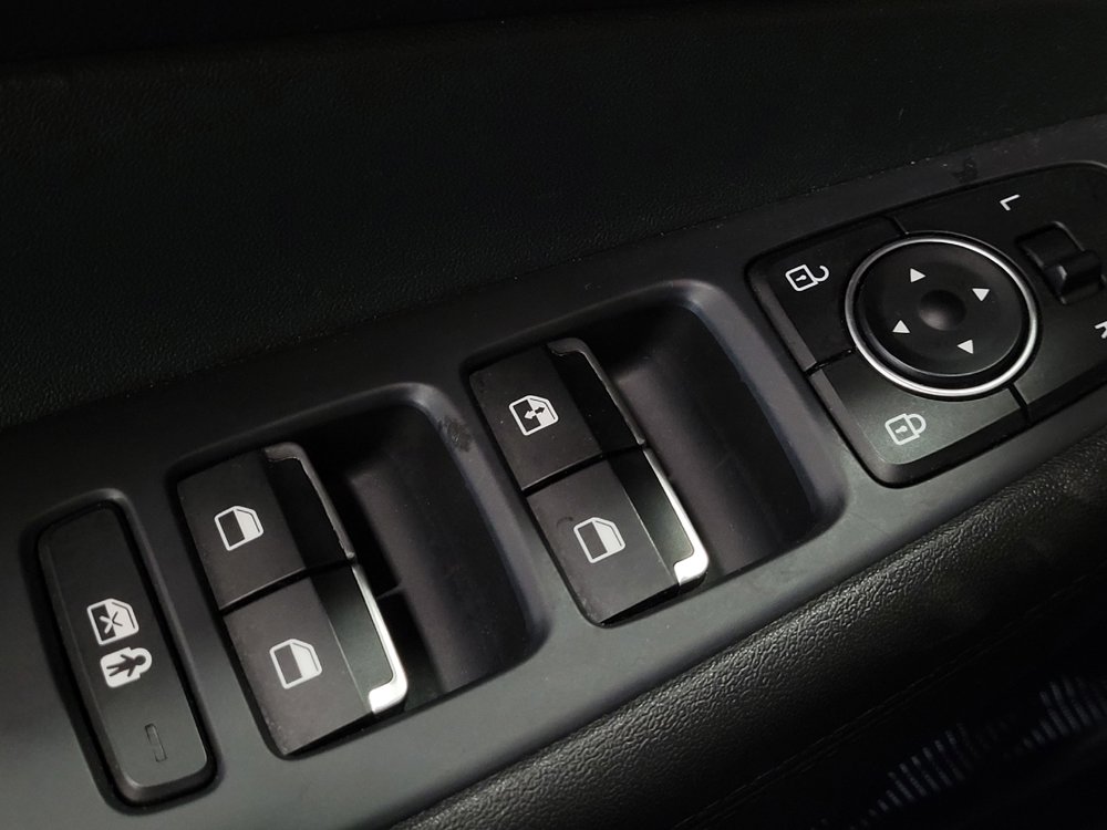 Used 2023 Hyundai Santa Fe SE image 27