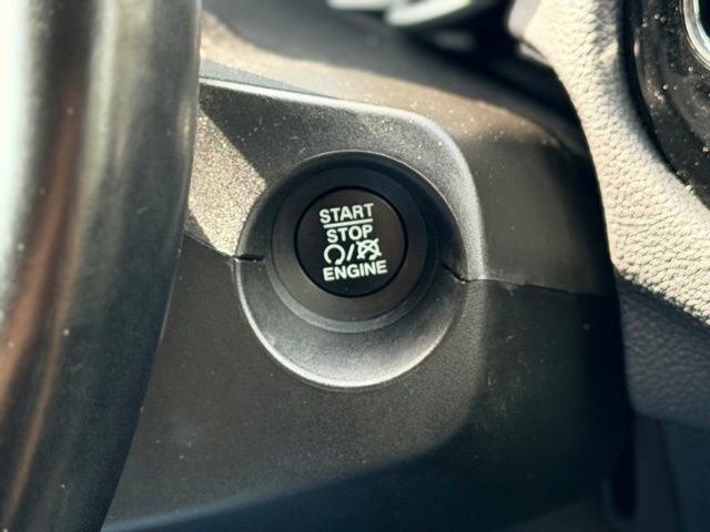 Used 2020 Jeep Compass Limited AWD/4WD image 12